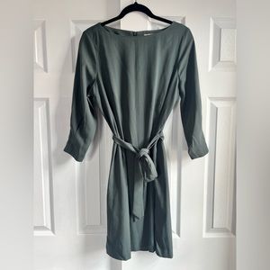 H&M green 3/4 length dress